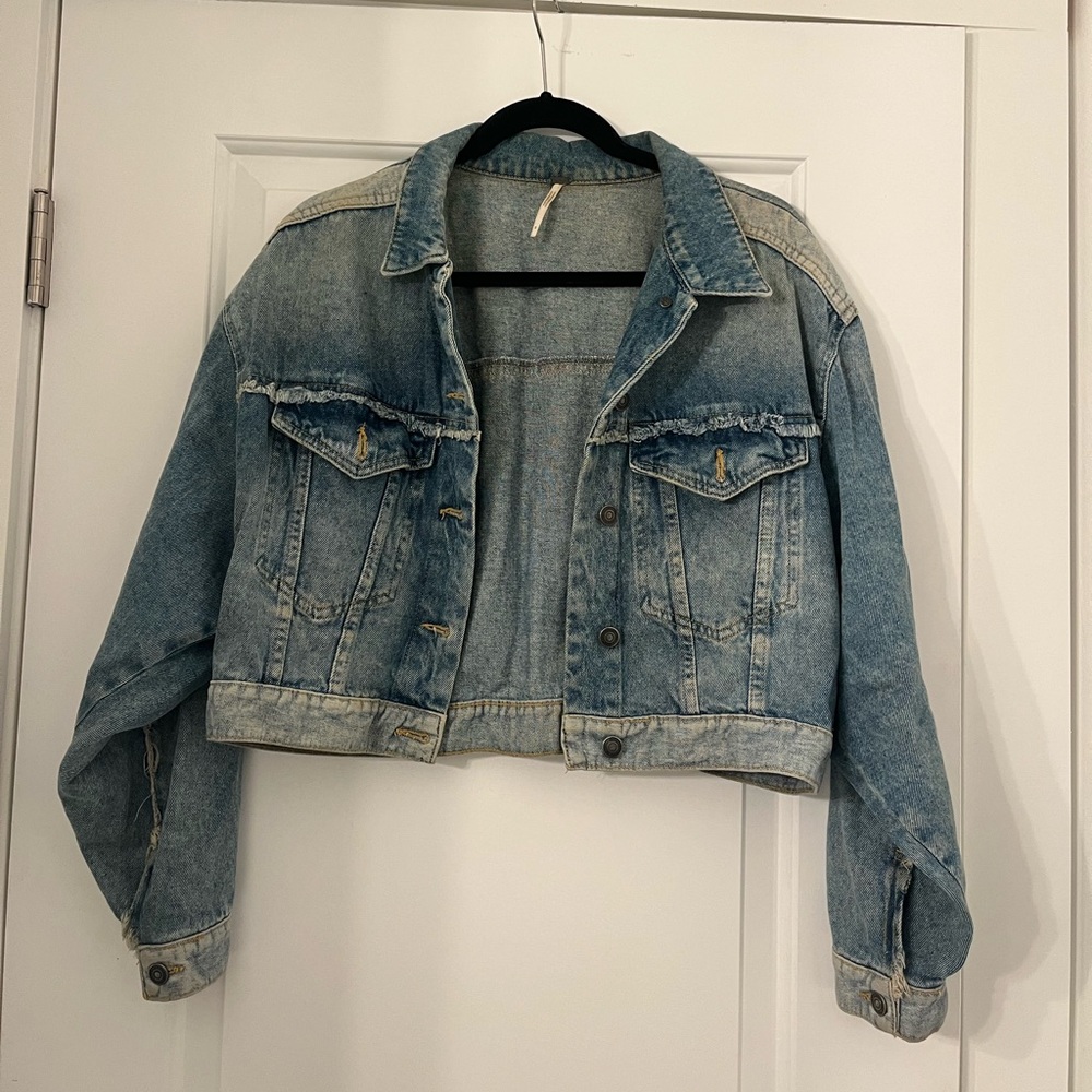 Free People Distressed Denim Jacket Womens Size Small